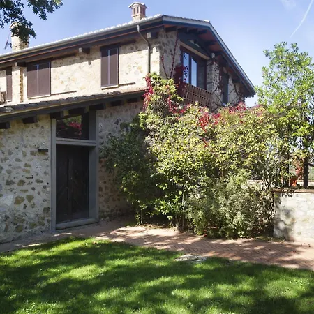 I Quercioli, Siena Chianti Estate, Private Heated Pool, Breathtaking View Villa *