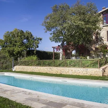 I Quercioli, Siena Chianti Estate, Private Heated Pool, Breathtaking View Villa *